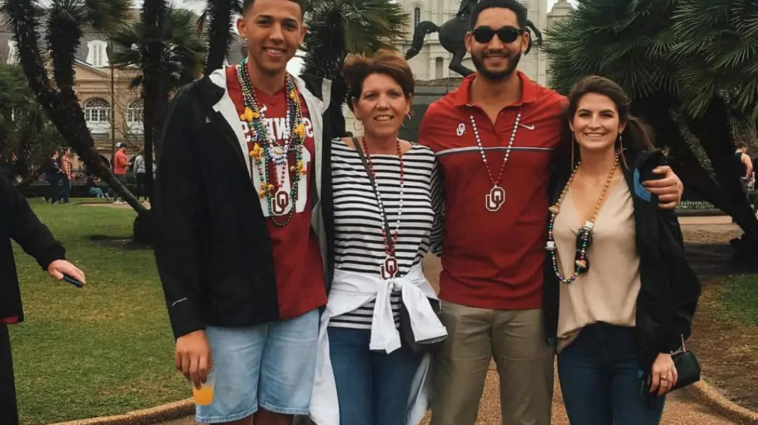 The Timeless Elegance of Kaitlan Collins Necklace and Moss Agate Ring: A Guide to Elevating Your Style